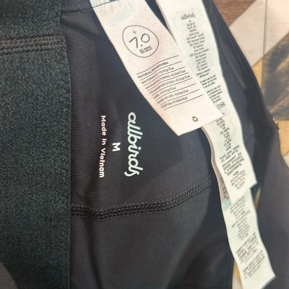 Allbirds Performance Natural Sports Bra Merino Wool Blend Black Medium NWT - Picture 5 of 7